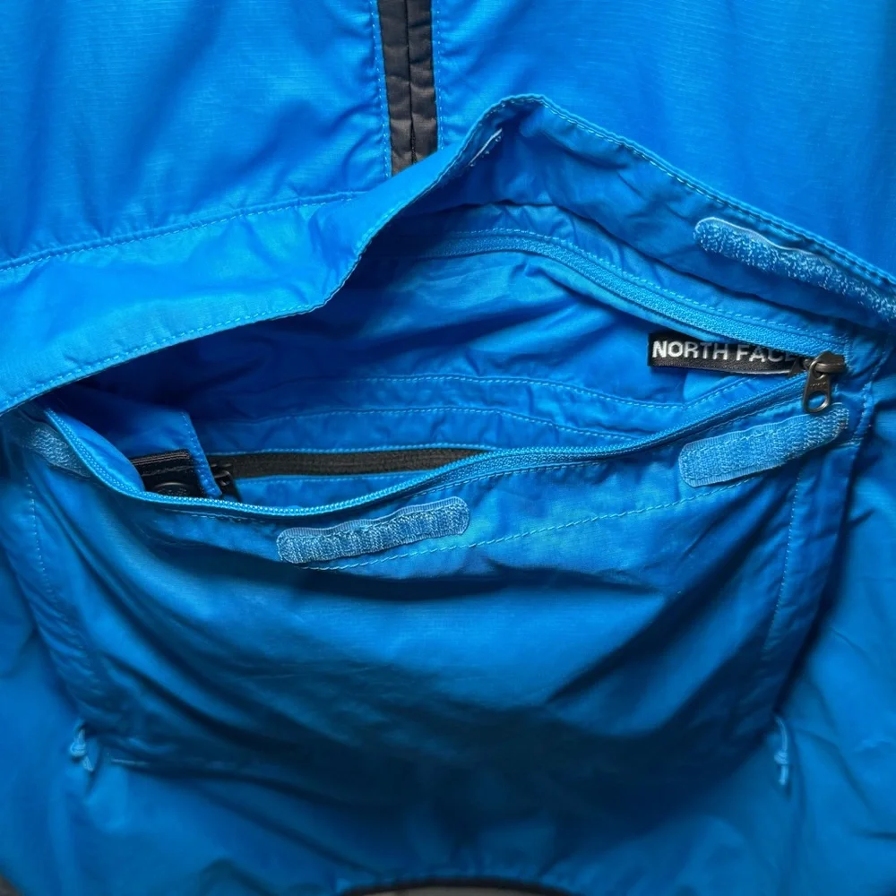 The North Face Tri-Color Jacket - Picture 4 of 6
